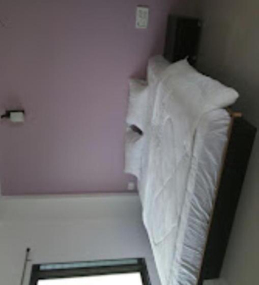 חדר סטנדרט, Girija,junnar