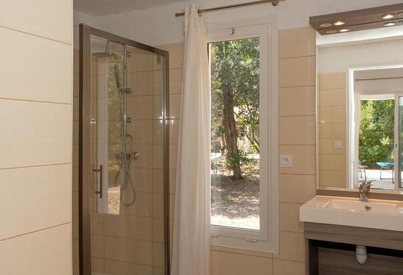 וילה בת חדר שינה 1, Les Villas De Bagheera, Oasis Naturiste