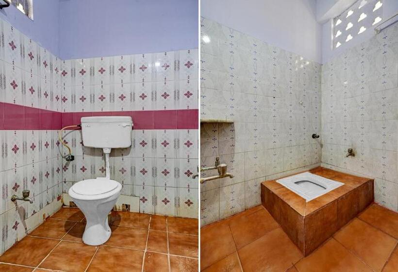 Chambre Standard, Oyo Sai Ganesh Deluxe Lodge