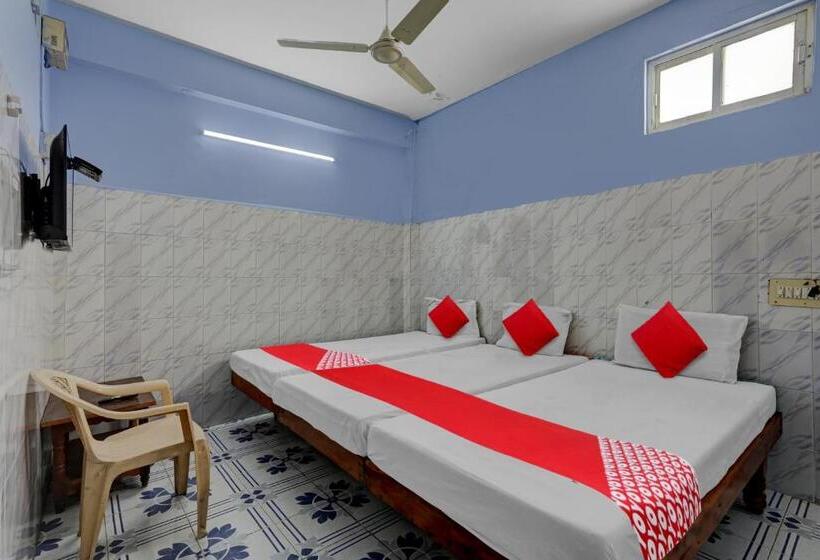 Chambre Standard, Oyo Sai Ganesh Deluxe Lodge