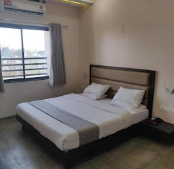 Deluxe-huone, Paradise, Ahmednagar