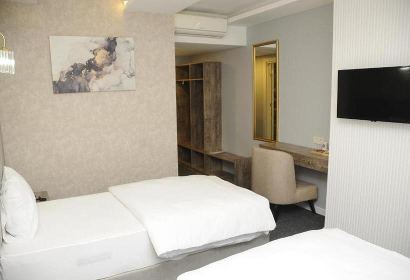 اتاق لوکس, Yeni Sevcan