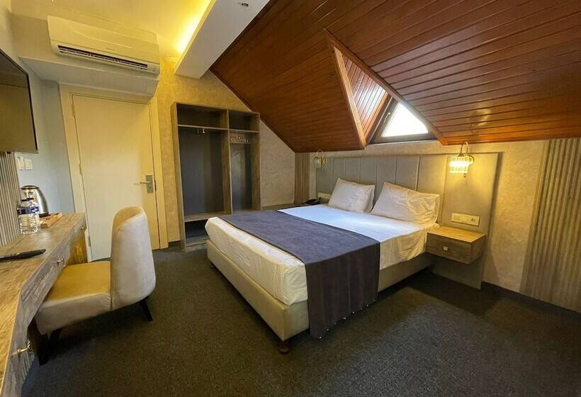 اتاق لوکس, Yeni Sevcan