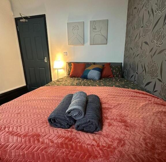 غرفة قياسية, 10 Minutes To Central London Vaux