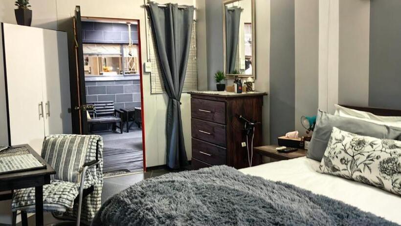 Номер Deluxe, Darmayhouse Guest House