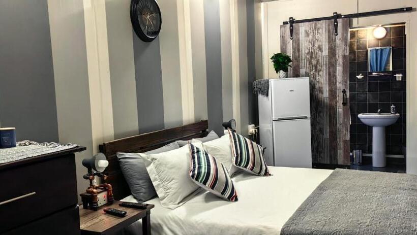 豪华房间, Darmayhouse Guest House