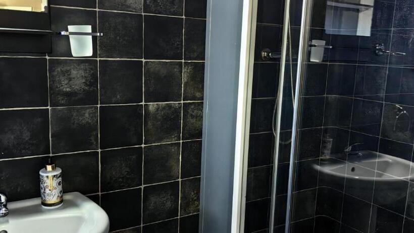 豪华房间, Darmayhouse Guest House