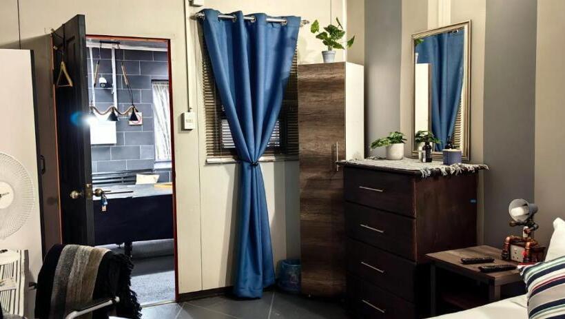 חדר דלוקס, Darmayhouse Guest House