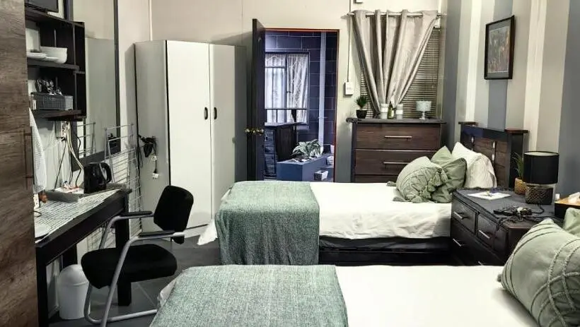 デラックスルーム, Darmayhouse Guest House