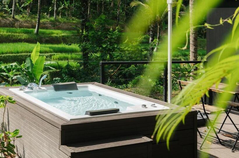 غرفة ديلوكس, Bobocabin Bunaken Hills, Manado