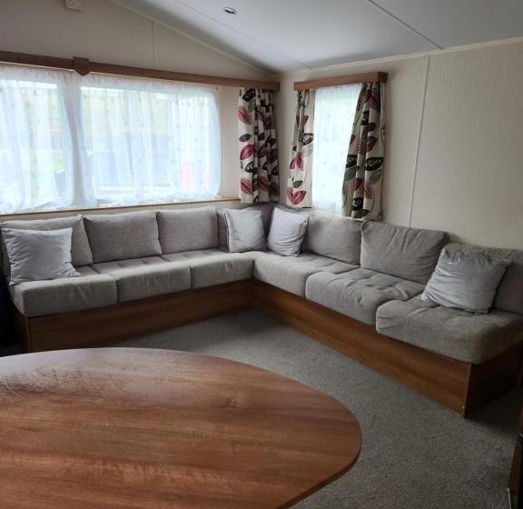 Апартаменты 1 Спальня, Sam S Caravan Hire Coastfield Holiday Village Ingoldmells