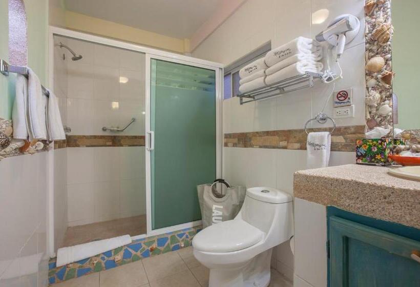 اتاق استاندارد با چشمانداز دریا, Posada Maria California