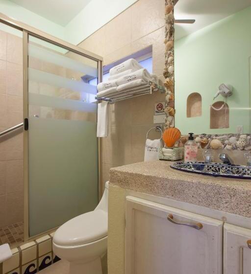 اتاق لوکس با تخت بزرگ, Posada Maria California