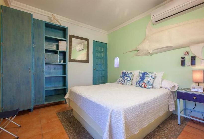 اتاق استاندارد با چشمانداز دریا, Posada Maria California