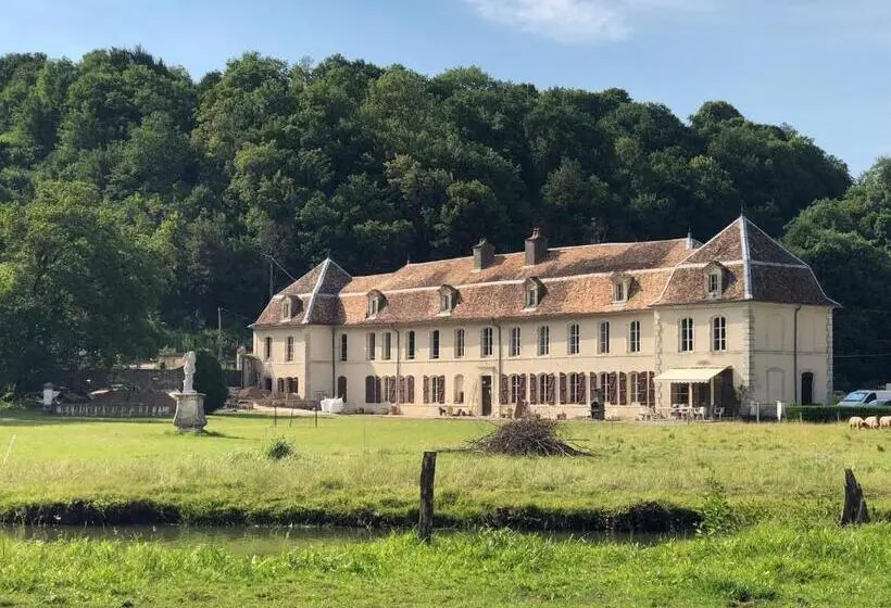 2ベッドルームアパートメント, Abbaye De L Etanche 2 Chambres D Hôtes Un Cadre Naturel Exceptionnel