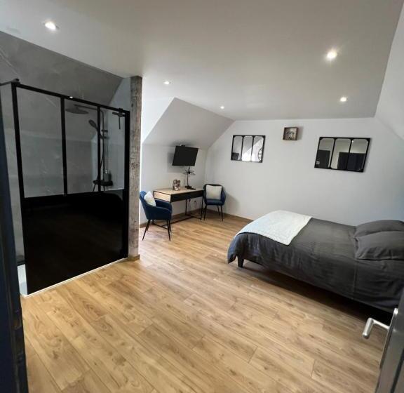 豪华房间, La Tour Carrée