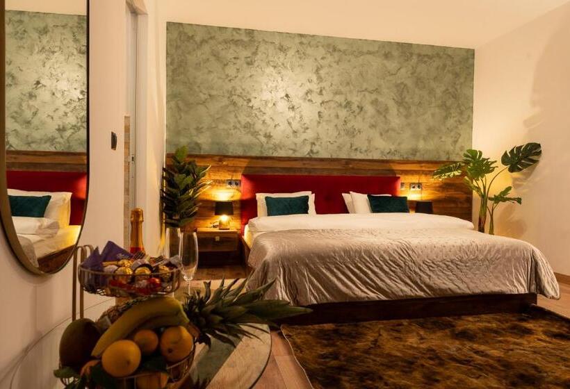 اتاق لوکس, Boutique 17b