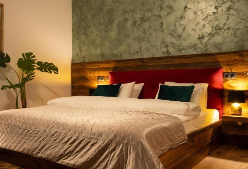 اتاق لوکس, Boutique 17b