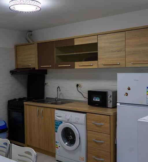 Апартаменты 1 Спальня, Casa Calin