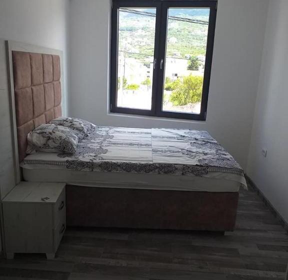 اتاق خانوادگی, Bosfor