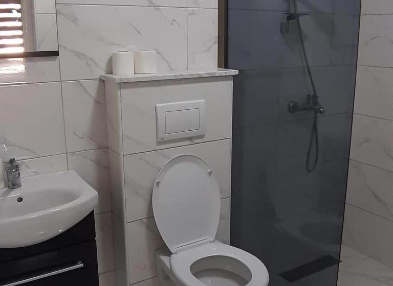 اتاق خانوادگی, Bosfor