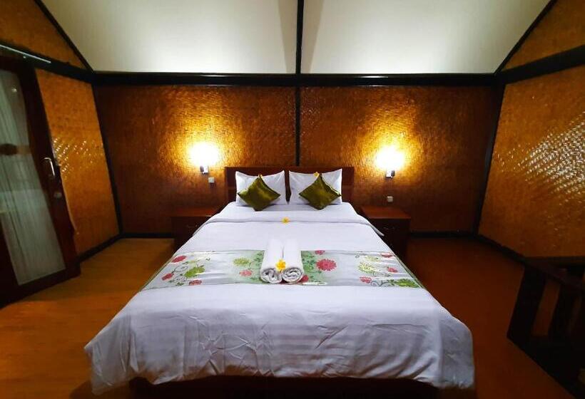 חדר משפחתי נוף להרים, Green Orry Inn Tetebatu