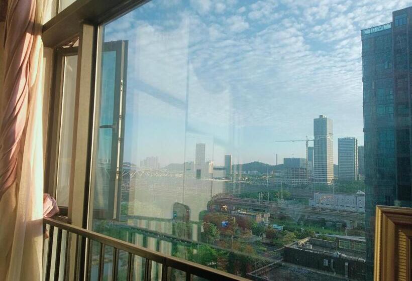 Cameră Cvadruplă Deluxe, Meiju Apartment