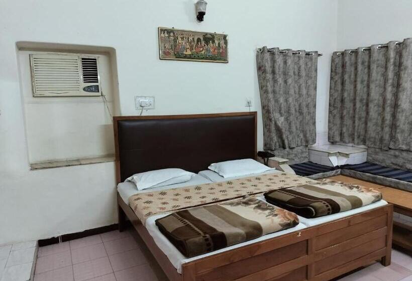 Quarto Deluxe, Rawat