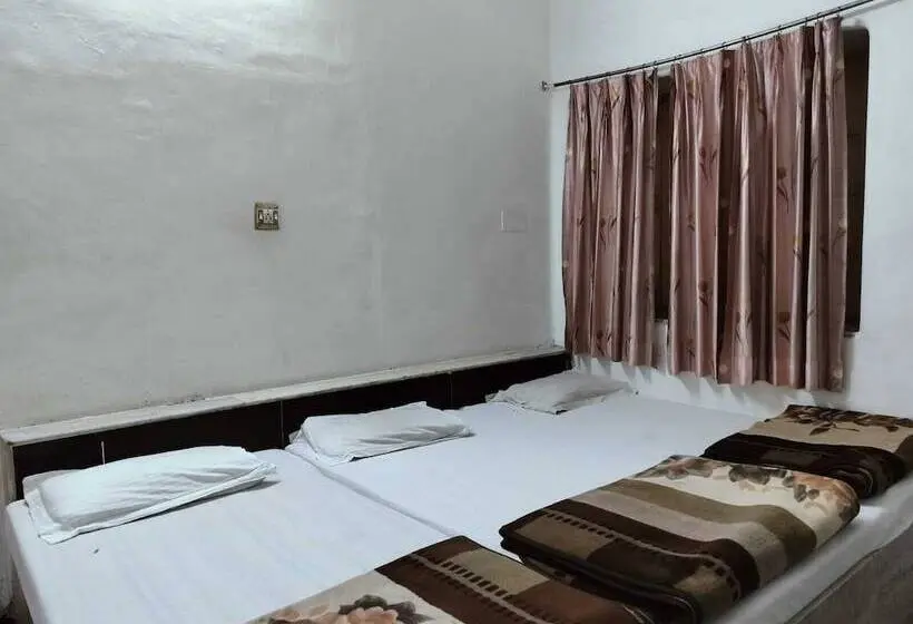 3-Bett-Standardzimmer, Rawat