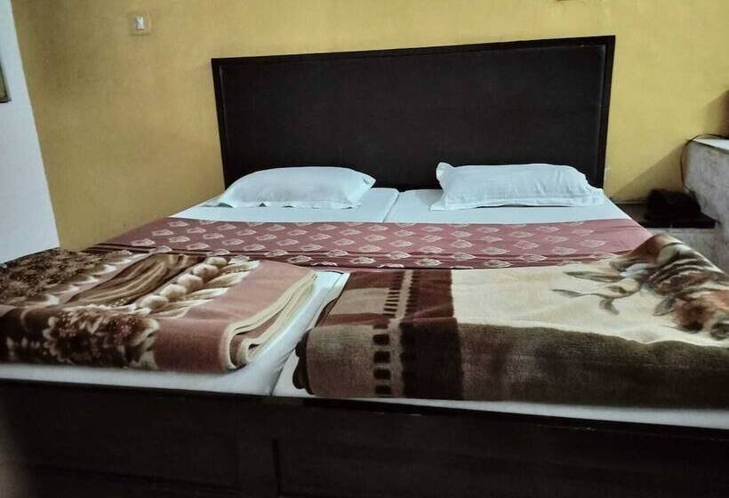 Quarto Deluxe, Rawat