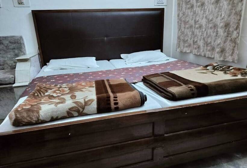 Quarto Deluxe, Rawat