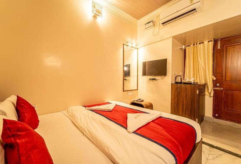 Villa 1 Quarto, Fabhotel Prime Seasons Suites Hbr