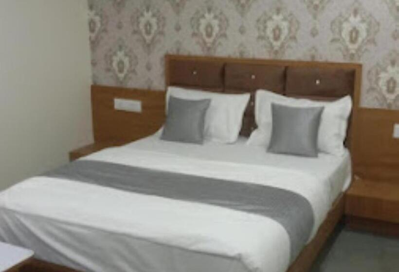 غرفة ديلوكس, Sg Ac Rooms Vadodara
