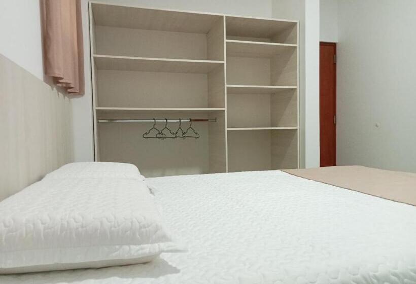 اتاق استاندارد, Suite And Business