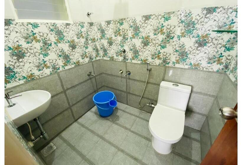 Семейный Номер Deluxe, The Landmark Tower