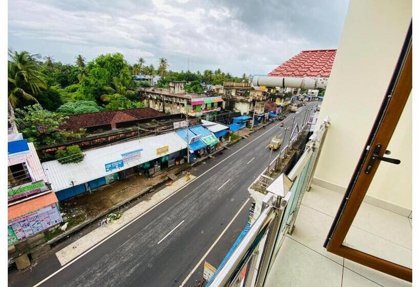 Семейный Номер Deluxe, The Landmark Tower