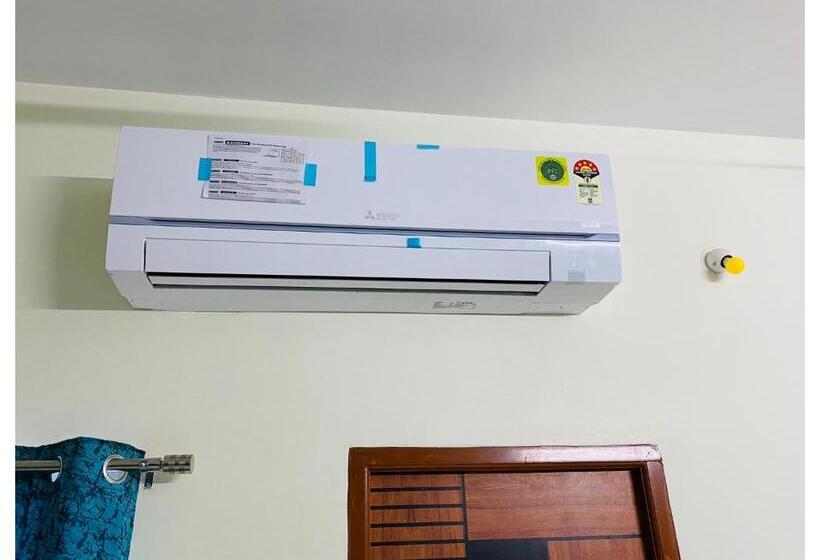 Трехместный Номер Deluxe, The Landmark Tower