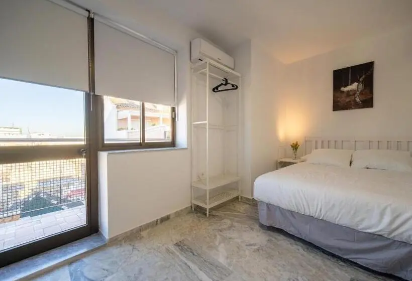 اتاق استاندارد با تراس, Hostal Antiguo Palacio Hotel París