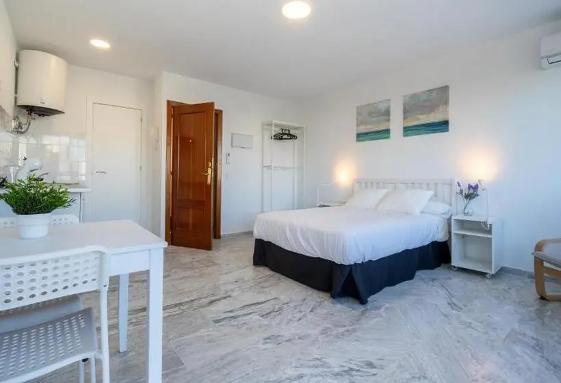 اتاق لوکس با بالکن, Hostal Antiguo Palacio Hotel París