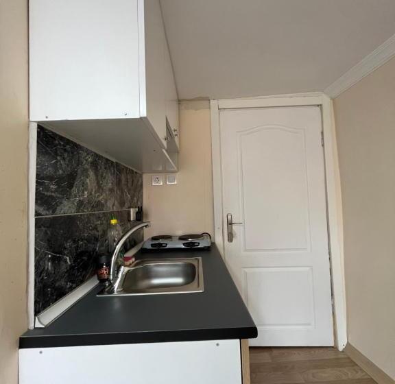 חדר סטנדרט, 9 ) Taksim’de şık Tasarım Otel Odası