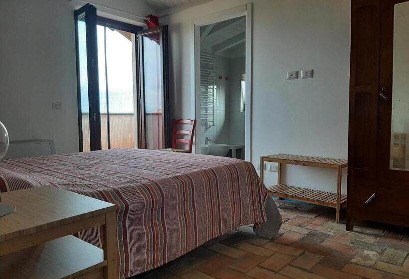 חדר סטנדרט עם מרפסת, Agriturismo La Romanella