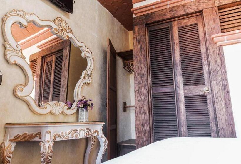 اتاق استاندارد با بالکن, Casa Roque