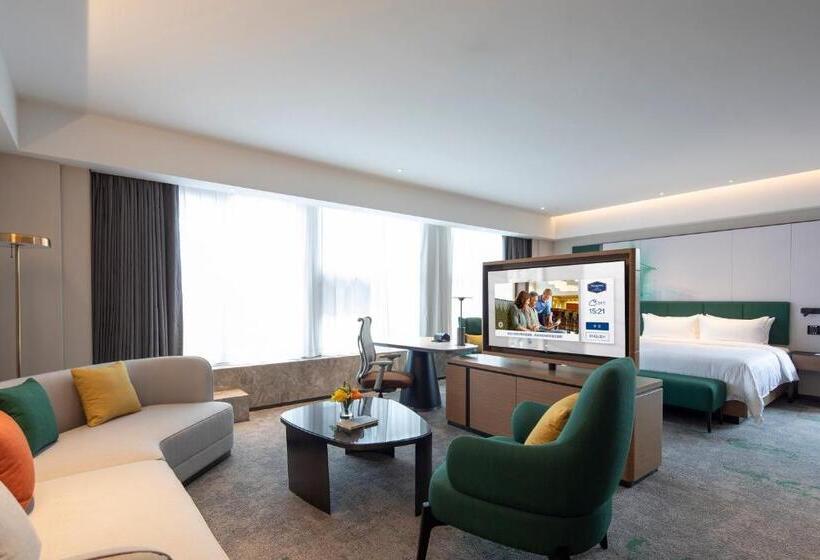 סוויטה, Hampton By Hilton Wuhan Optics Valley