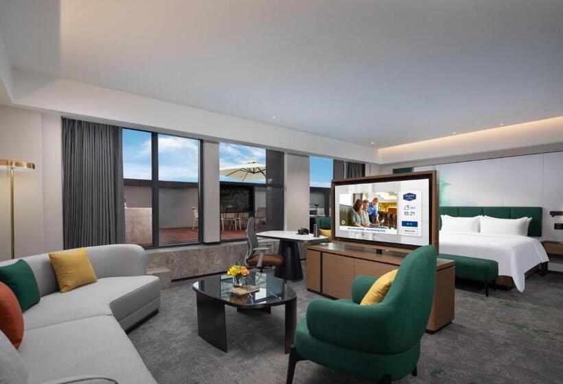 סוויטה, Hampton By Hilton Wuhan Optics Valley