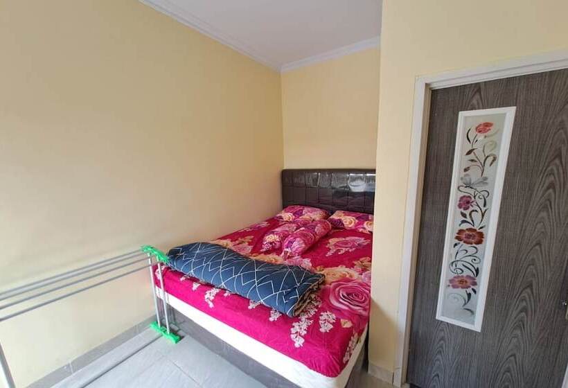 스탠다드 룸, Oyo 93320 Venus Homestay Syariah