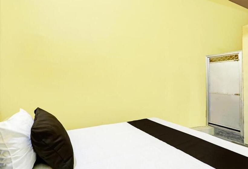 스탠다드 룸, Spot On Shiv Guest House