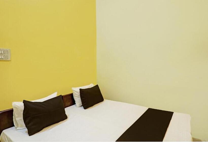 스탠다드 룸, Spot On Shiv Guest House