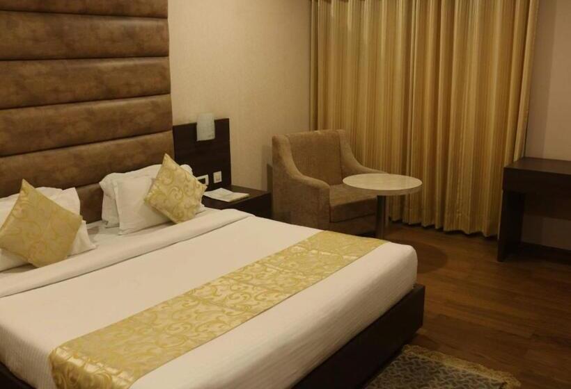 带大床的复式套间, The Kalyaniz Guwahati