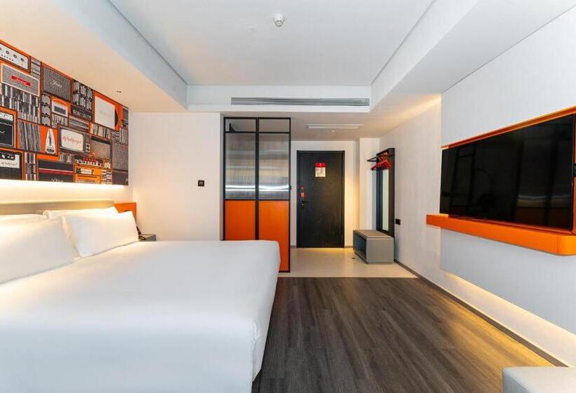 غرفة سوبيريور, Ibis Styles Hotel   260m From Guangji Street Subway Station