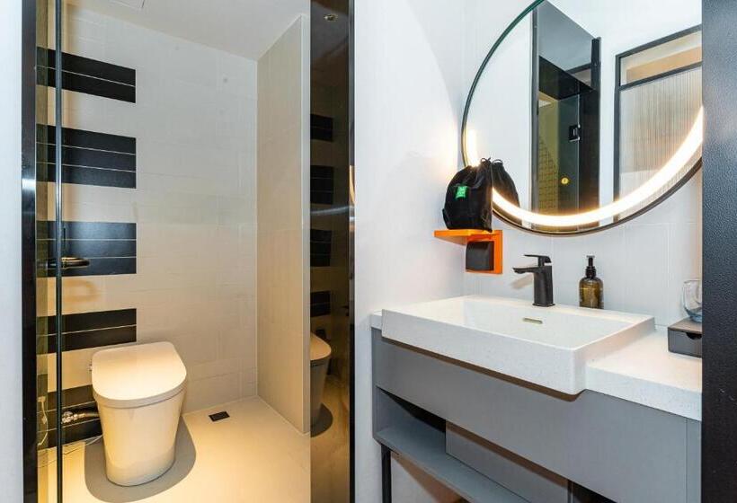 غرفة سوبيريور, Ibis Styles Hotel   260m From Guangji Street Subway Station